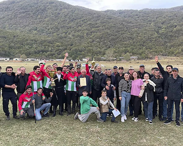 Новость: Победа в чемпионате Абхазии по конному спортуПобеда в чемпионате Абхазии по конному спортуПобеда в ч